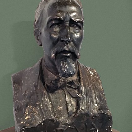 Busto de Murguía de Lorenzo C. Valera